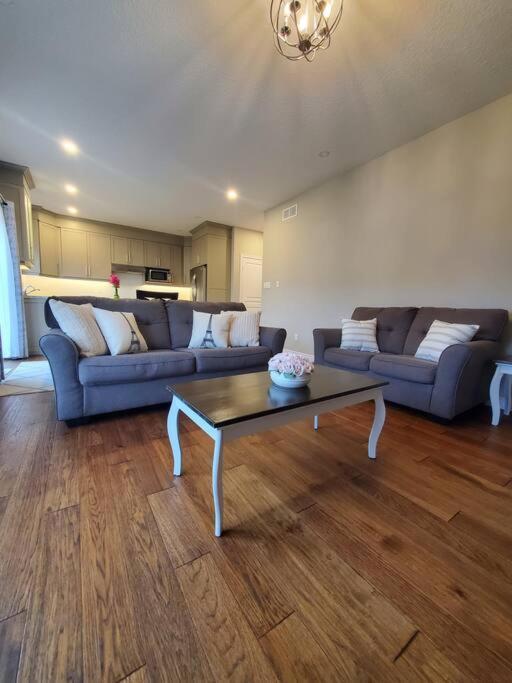 4 Bd Family Retreat Villa Stratford Eksteriør billede
